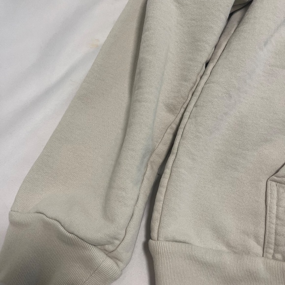 Talentless Hoodie - Picture 4 of 7